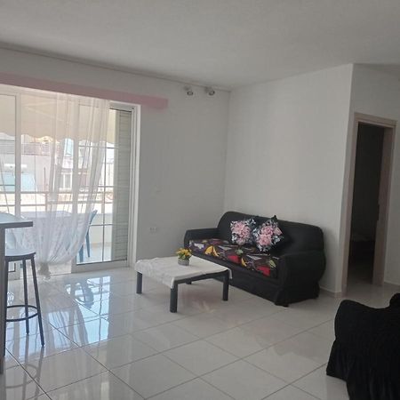 Pireas View Apartment Luaran gambar